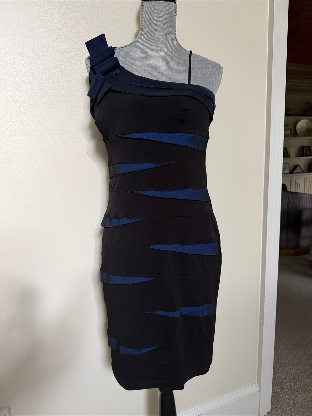 Valerie Bertinelli One-Shoulder Black and Navy Cocktail Dress